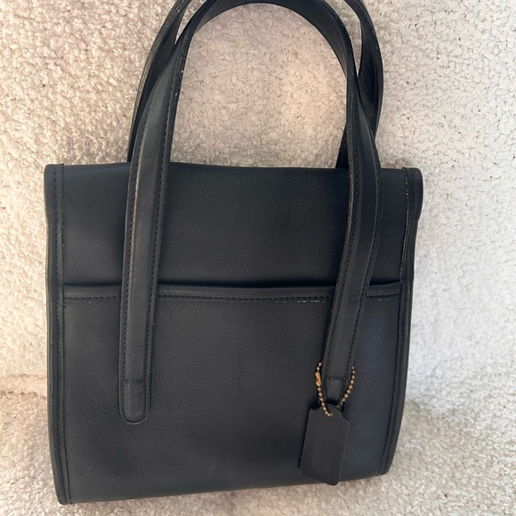 Vintage Coach Belmont Black Leather Bag with gold hardware - Picture 2 of 15